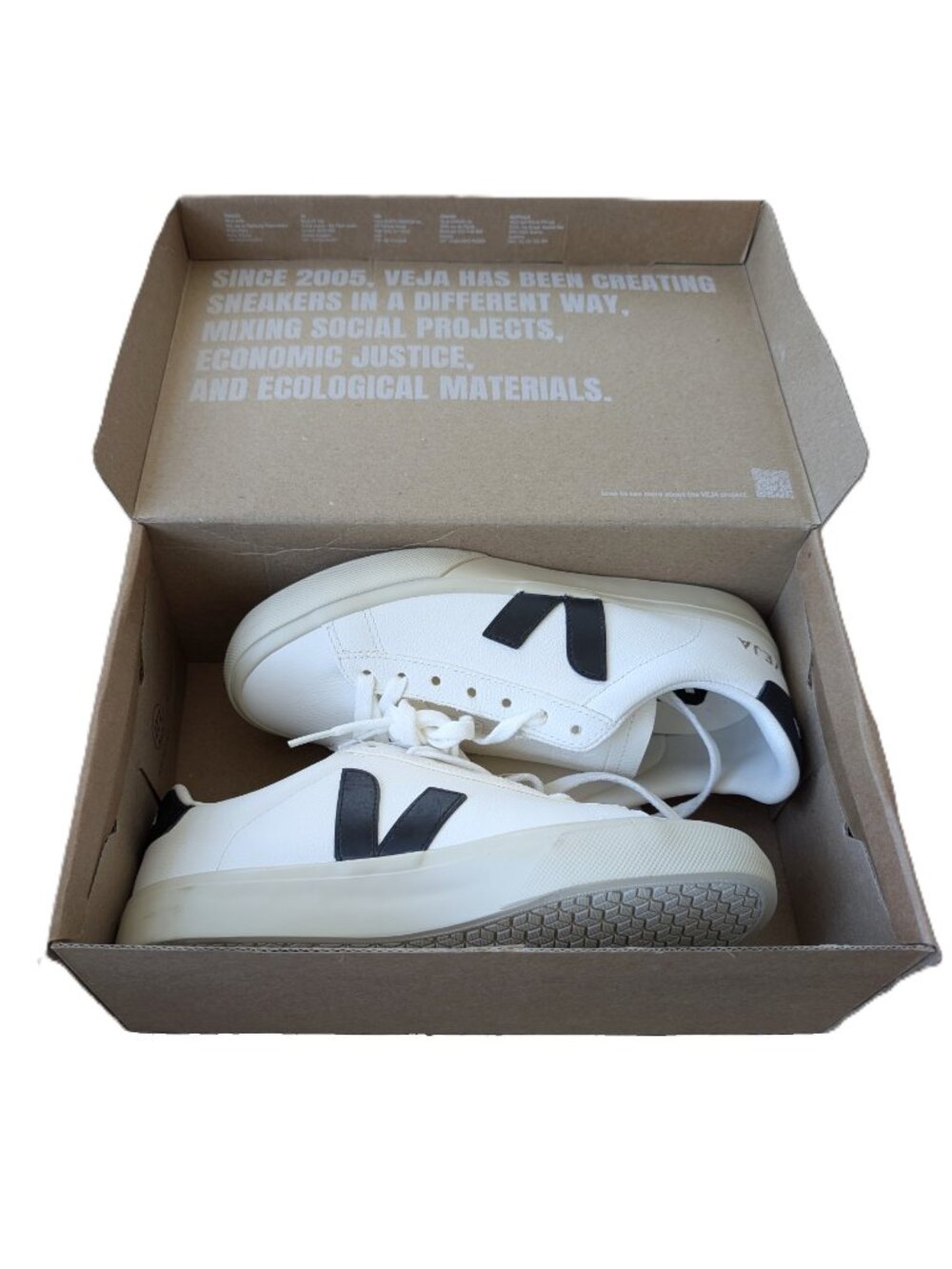 VEJA Campo Chromefree Leather Sneakers | Size 7 | New in Box